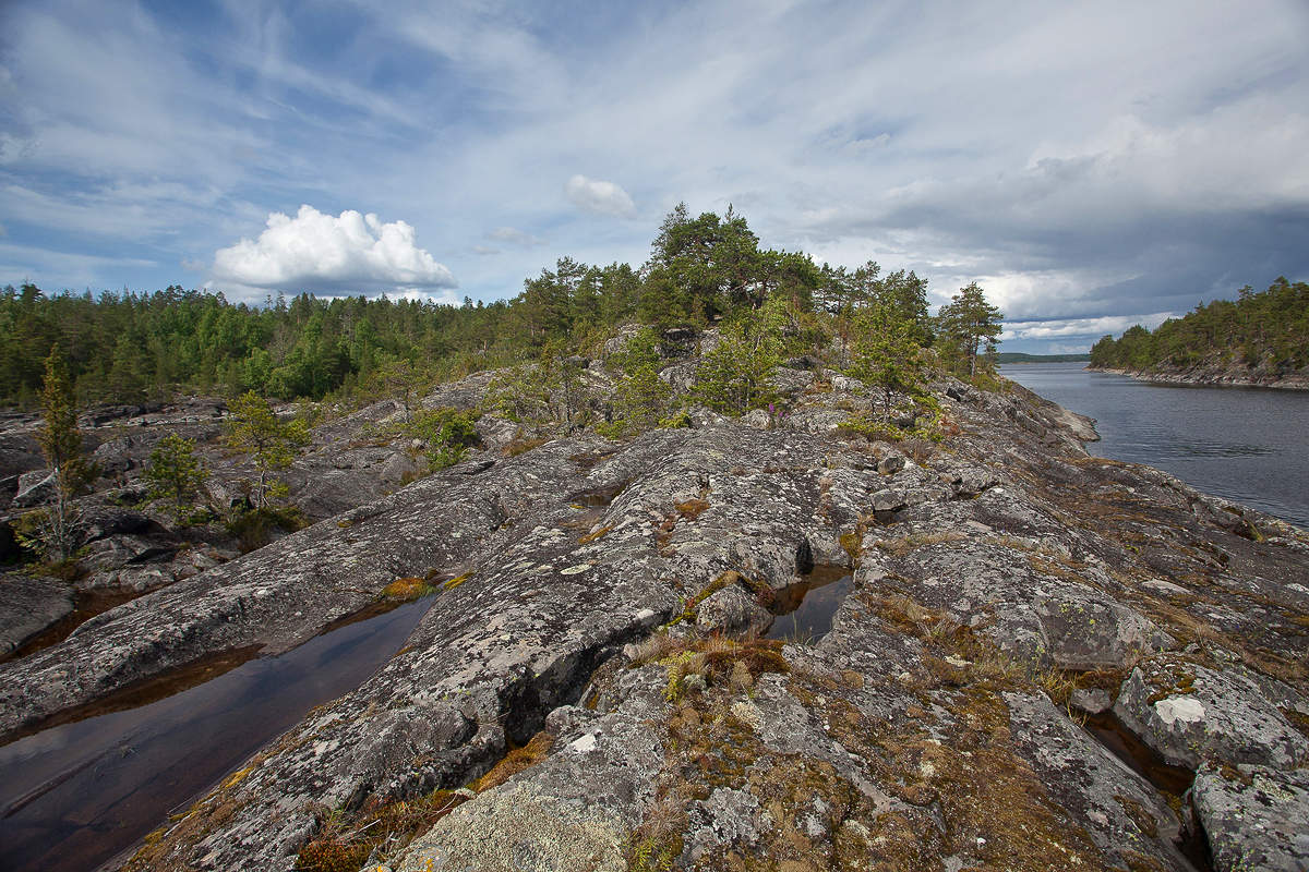 Eine Wolke und die Wolke.