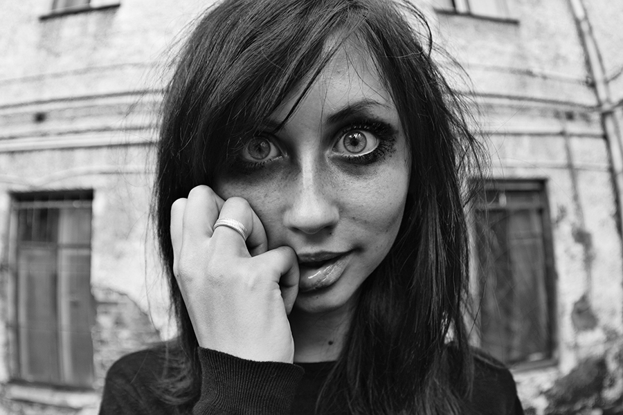 eine Reihe von "Trash portrait"