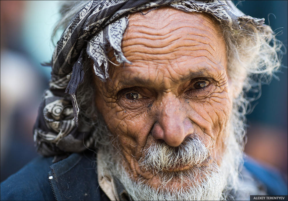 Auf dem Weg in den Bergen des nördlichen Pakistan ...