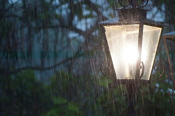 regen ... ulitsa..fonar