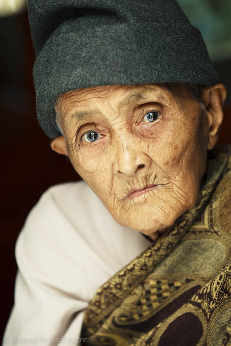 Unter dem Gewicht des Schicksals