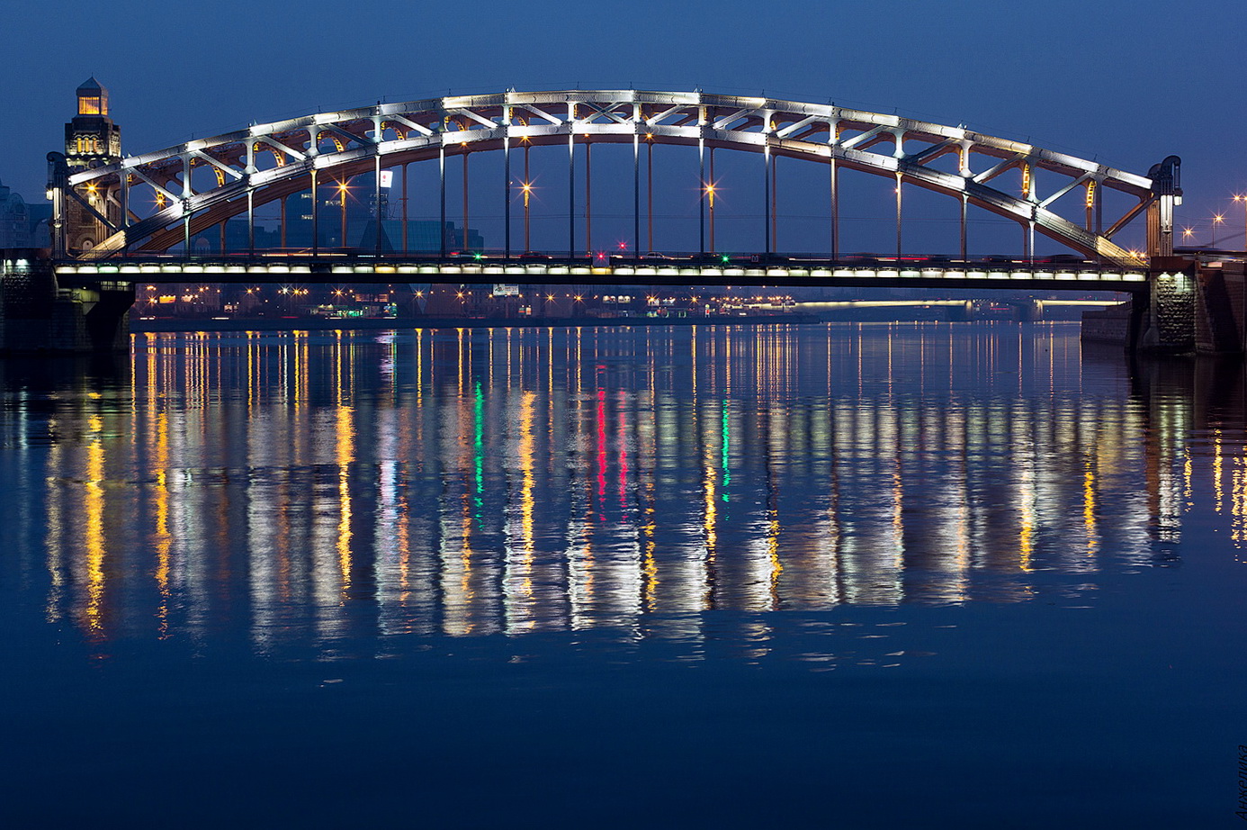 Bolsheokhtinsky Brücke