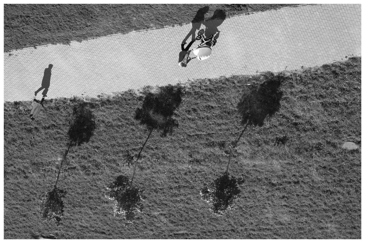 Schatten von Menschen und die Menschen sind wie Schatten