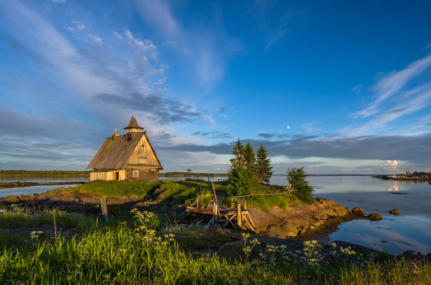 Irgendwo auf der Außenkante der Grund