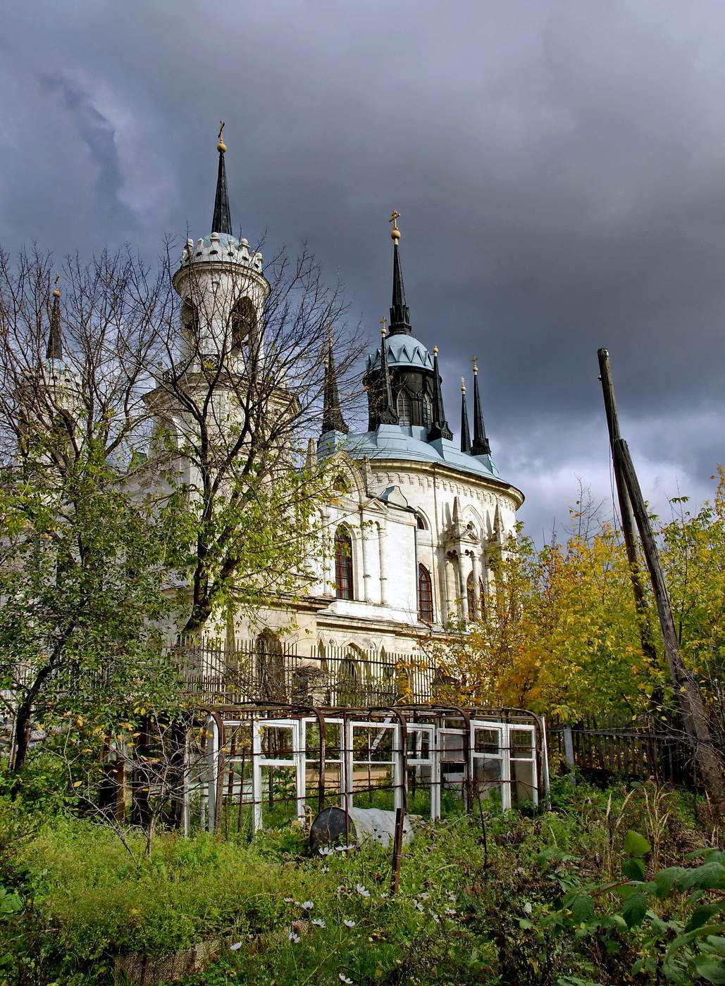 Kirche Unserer Lieben Frau von Vladimir mit. Bykovo