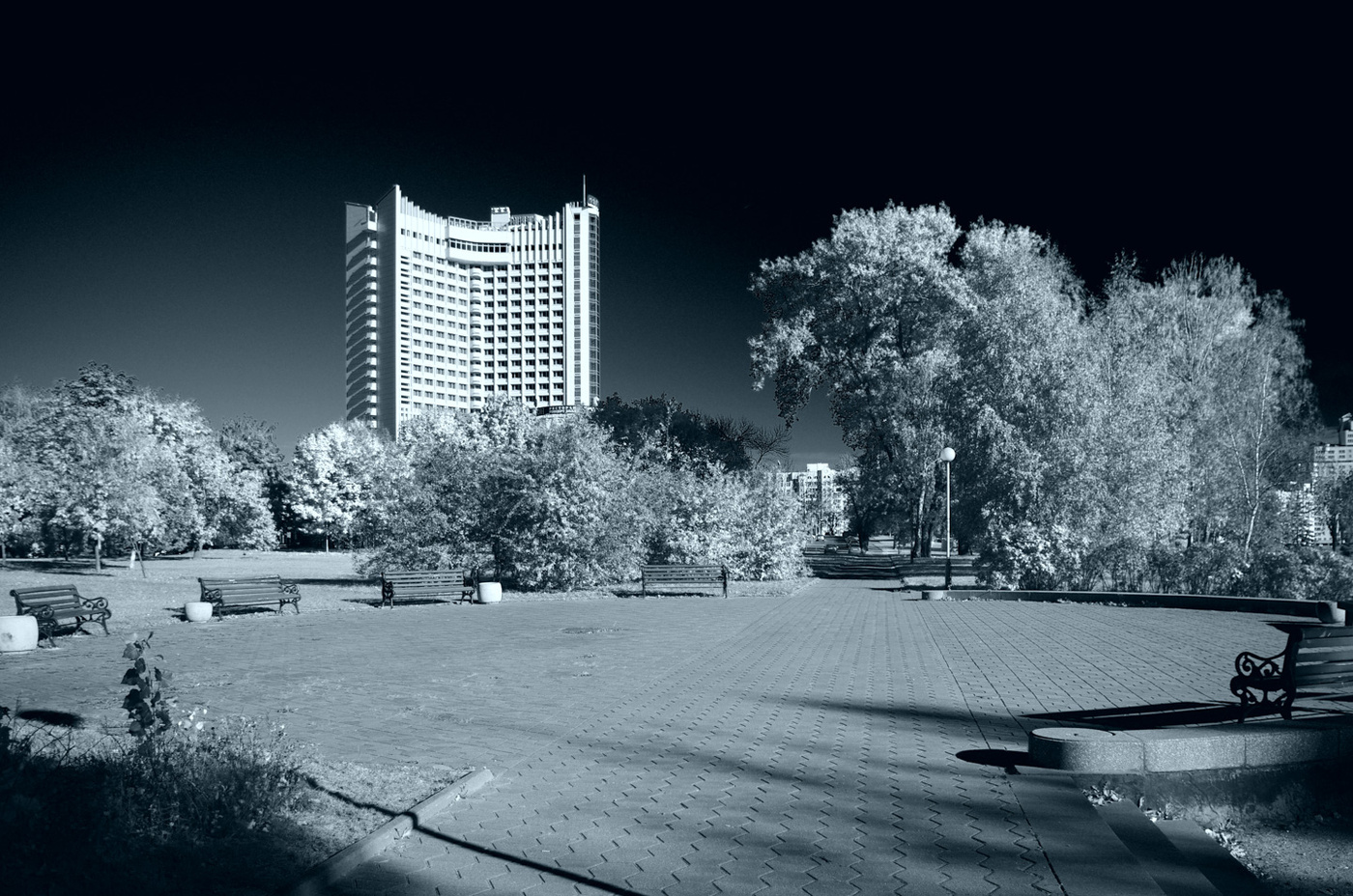 Die Sonne war nicht warm ...