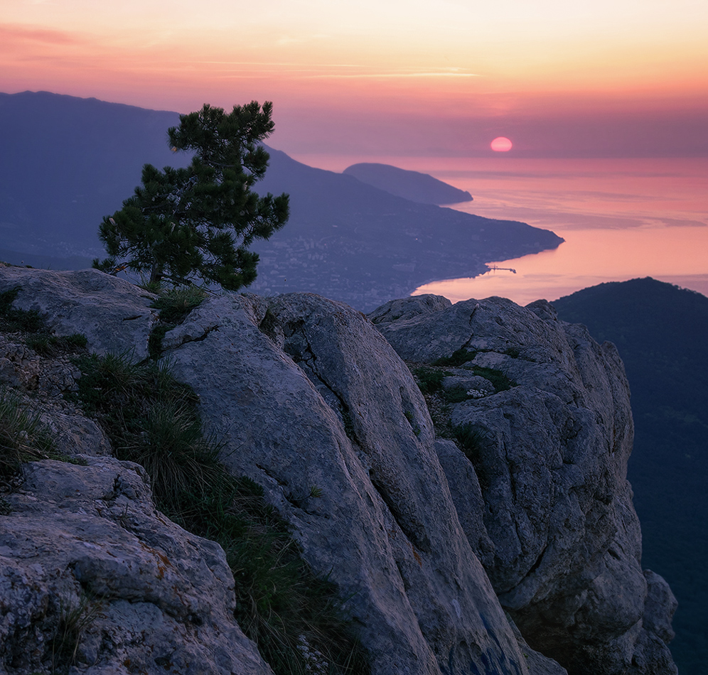 Über Krim-Dämmerung