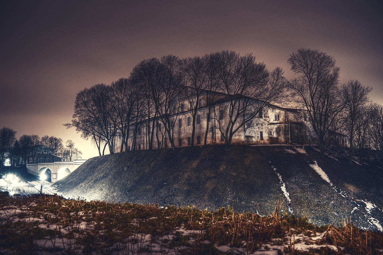 Altes Schloss in der Nacht
