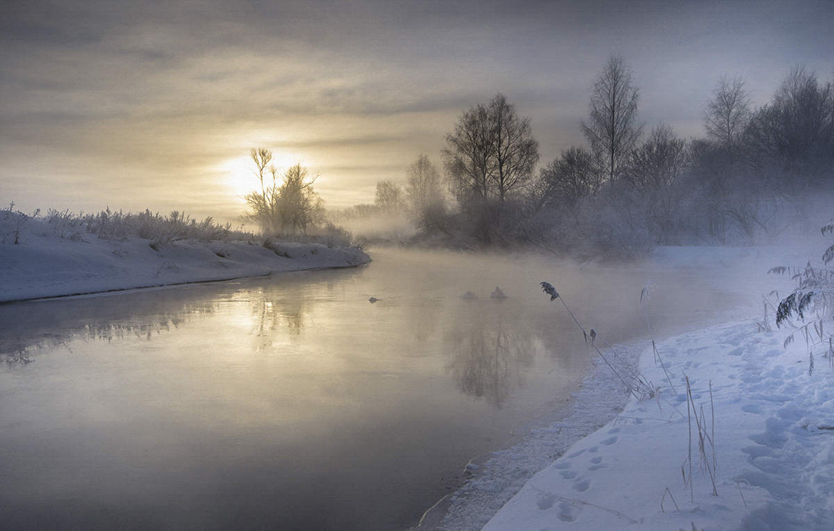 * Morgen auf dem Fluss *