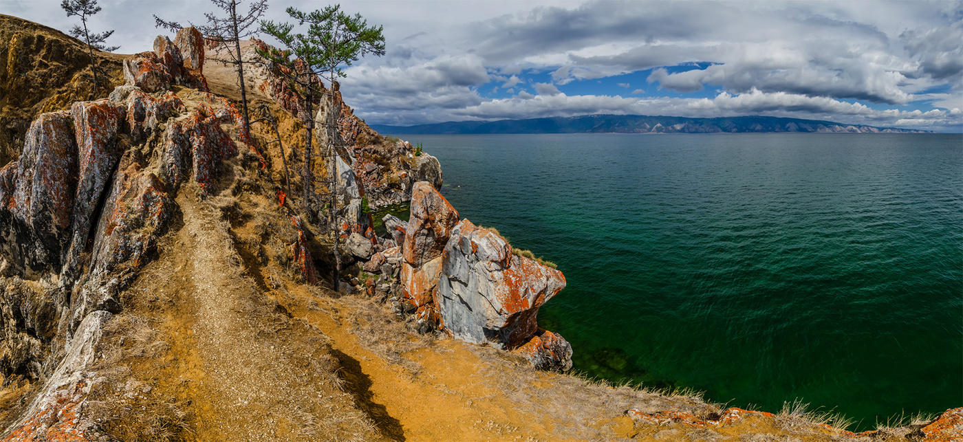 Emerald Lake Baikal