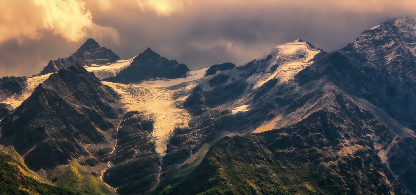 Zwei Kogut mich, wie zwei Brüder Balkar ...