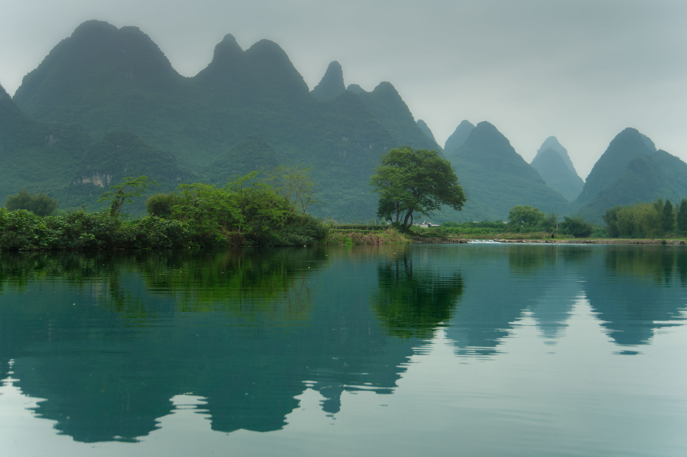 An den Ufern des Flusses Lee