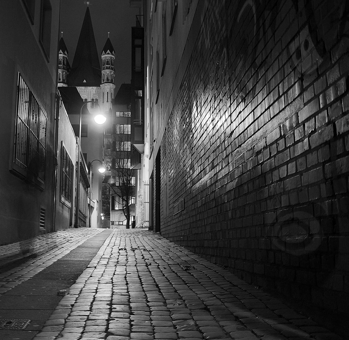 Auf einer einsamen Straße