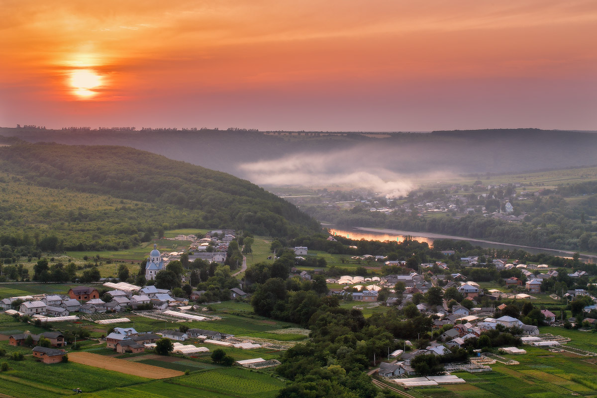 Abend über den Dnjestr
