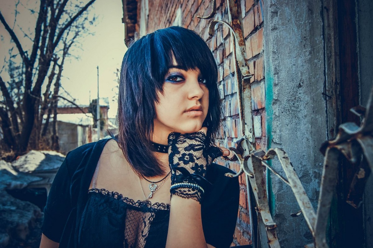 Lies, Rätsel oder Dunkelheit?