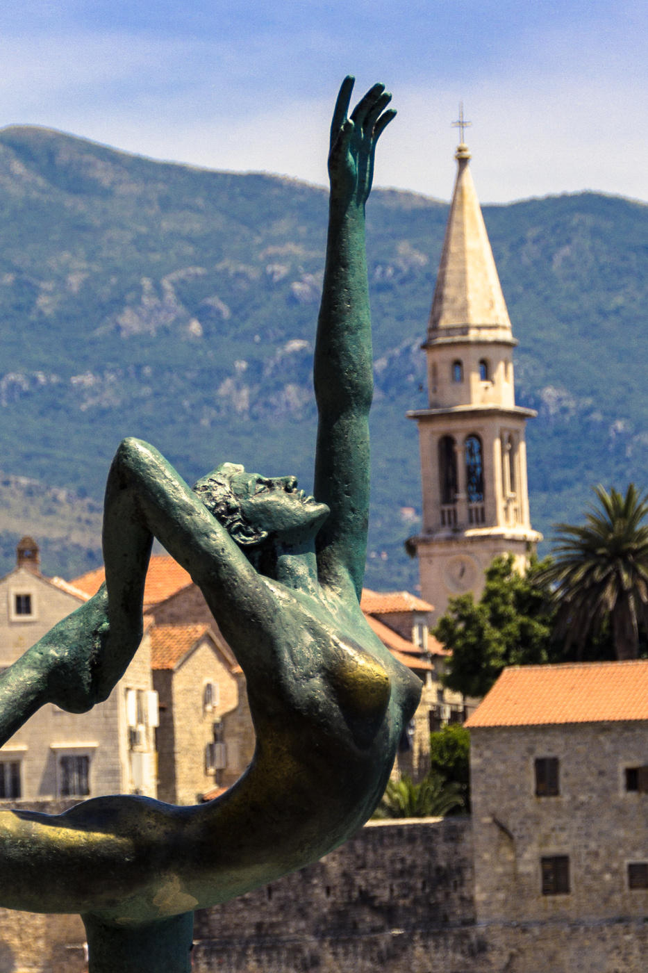 Nicht offensichtliche Bindung