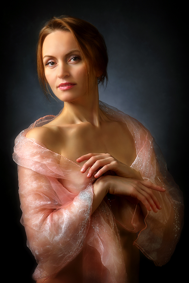 Modell in Schal ... 4 ..