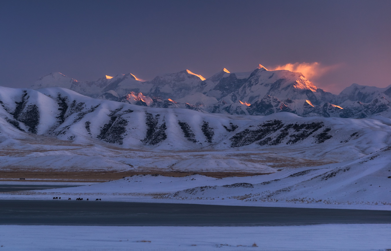 Tuzkol. Winter-Abend