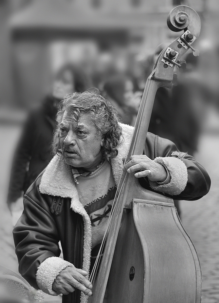 The street musician.