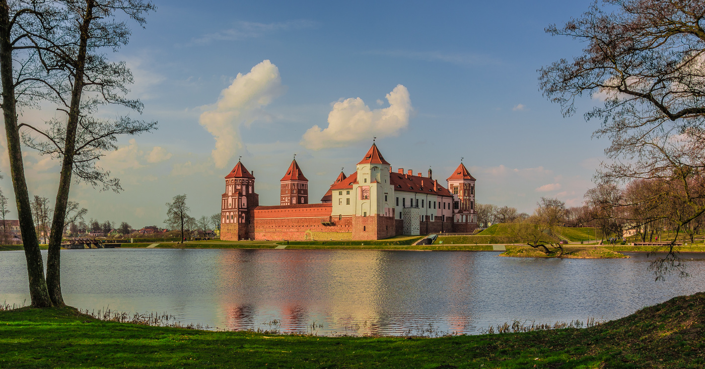 Mir Castle.