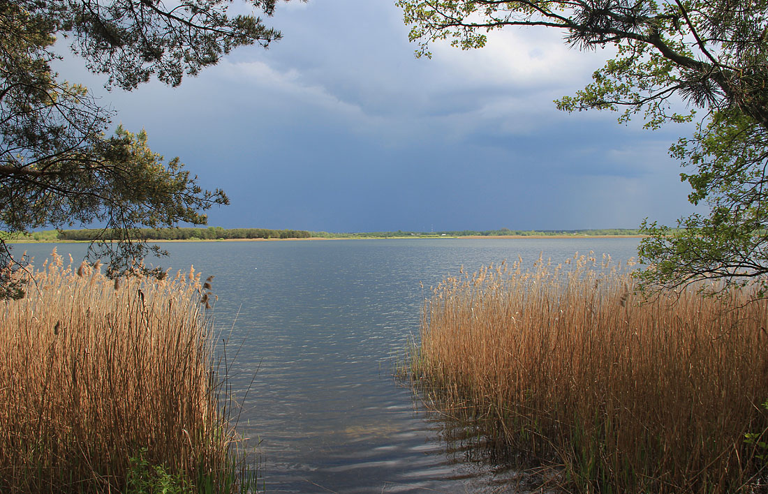 Gewitter über dem See