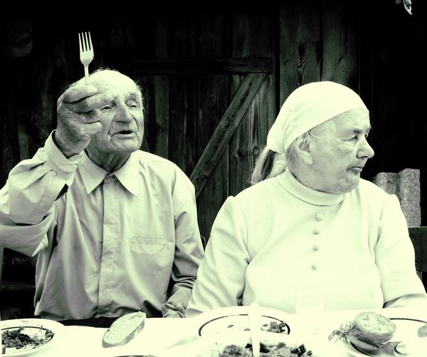 blagarodny hrystsyanin, Indikatoren nicht lyubiu kamunistau