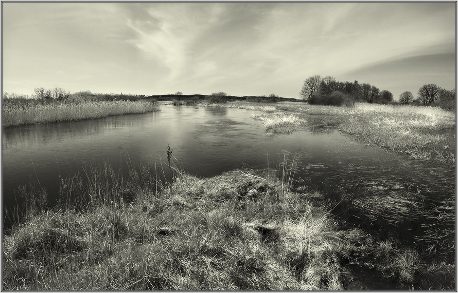 Nieman April Spill (mehr)