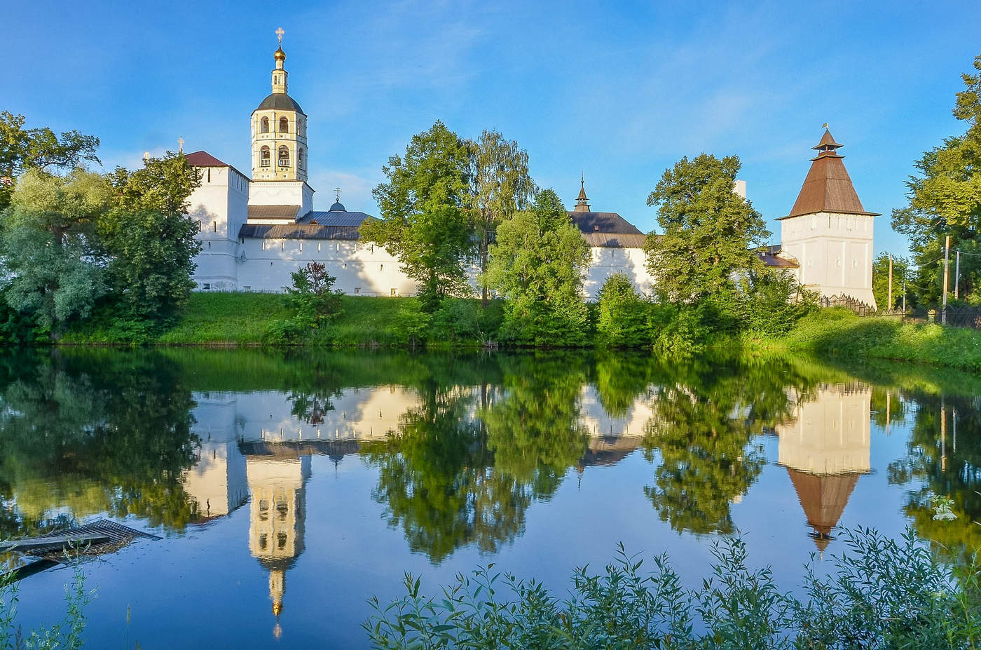 Die Mauern des Klosters