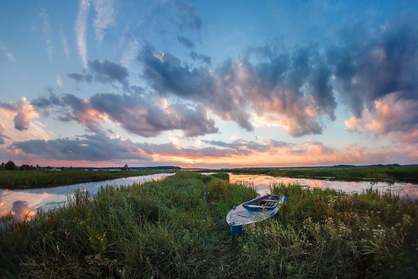 Sonnenaufgang an der Wolga
