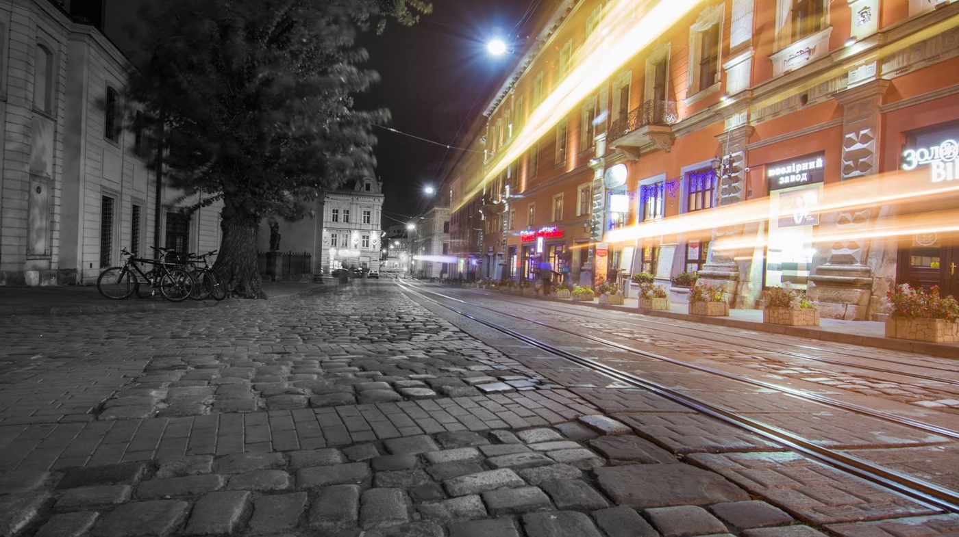 Zwischen Vergangenheit und Zukunft