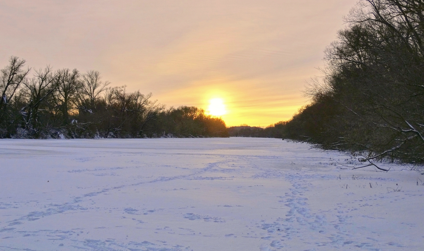 Sonnenuntergang im Winter