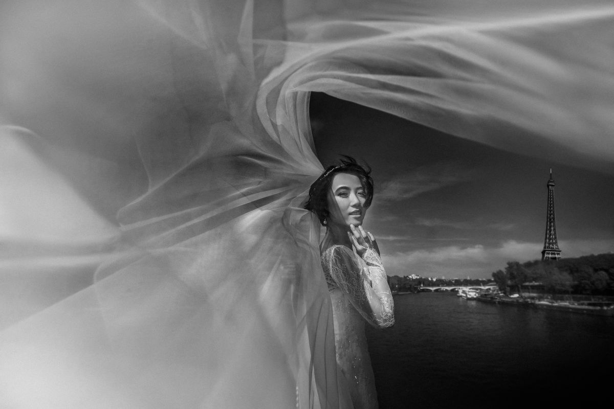 Can't help falling in love