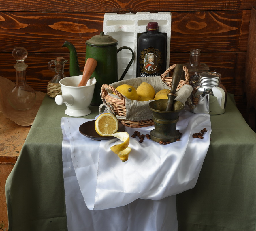 Stillleben mit Zitrone