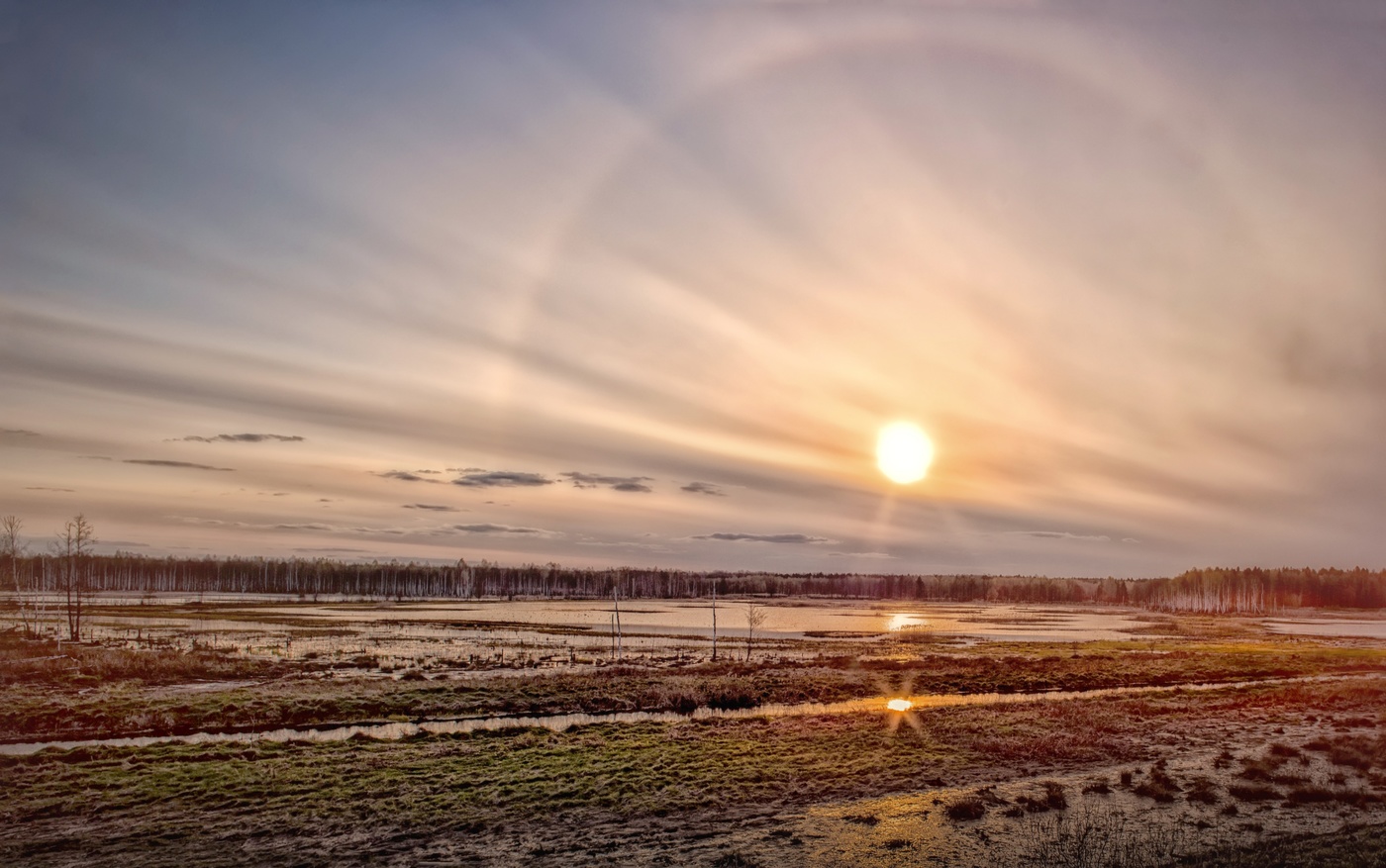 Sonnenuntergang über dem Moor