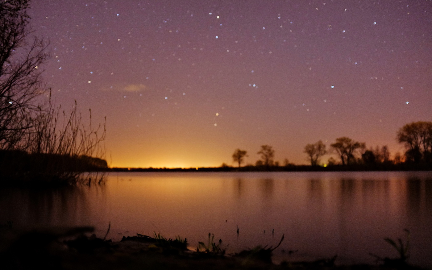 Nacht Lichter der Großstadt