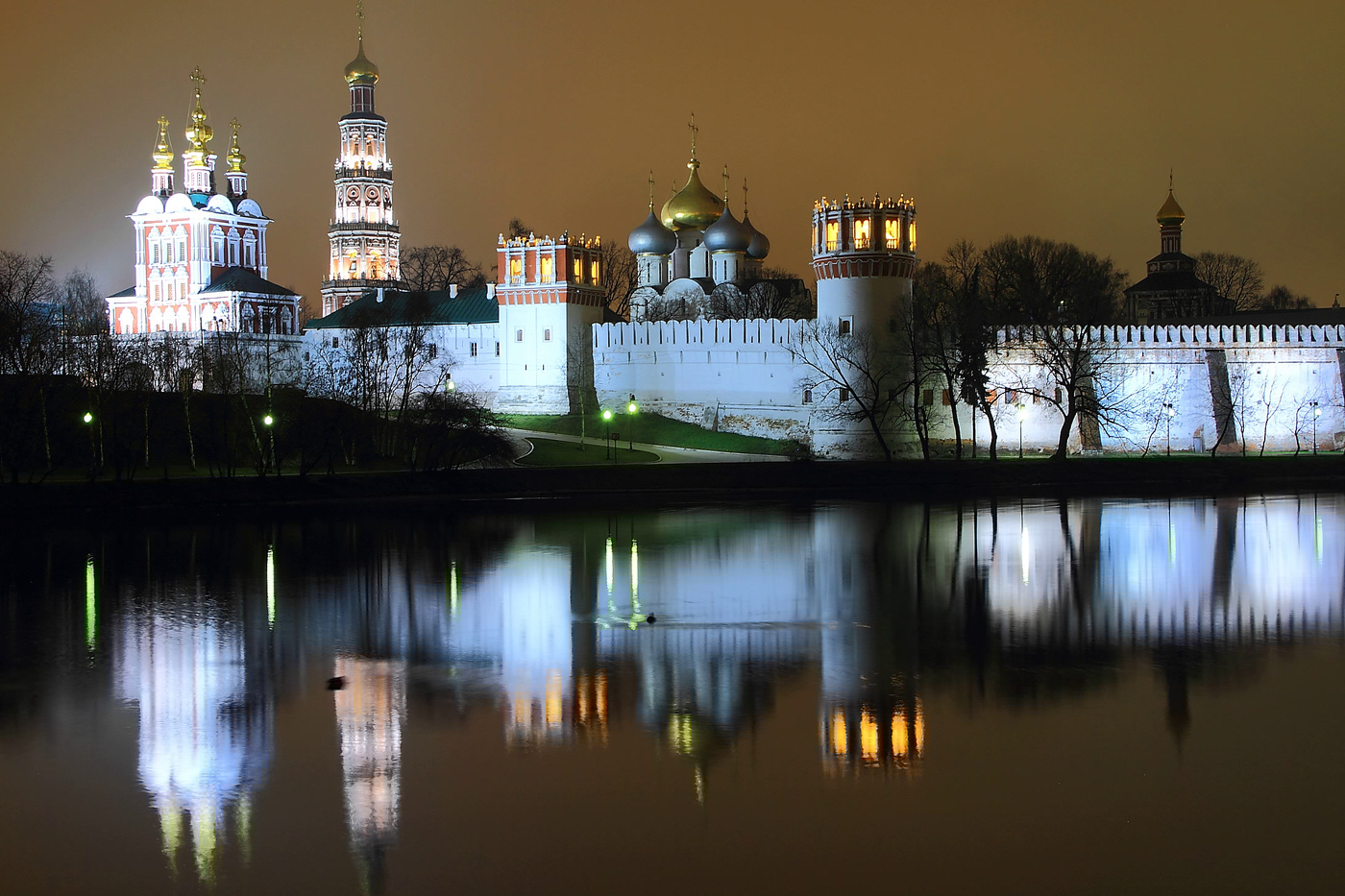 Neujungfrauenkloster.