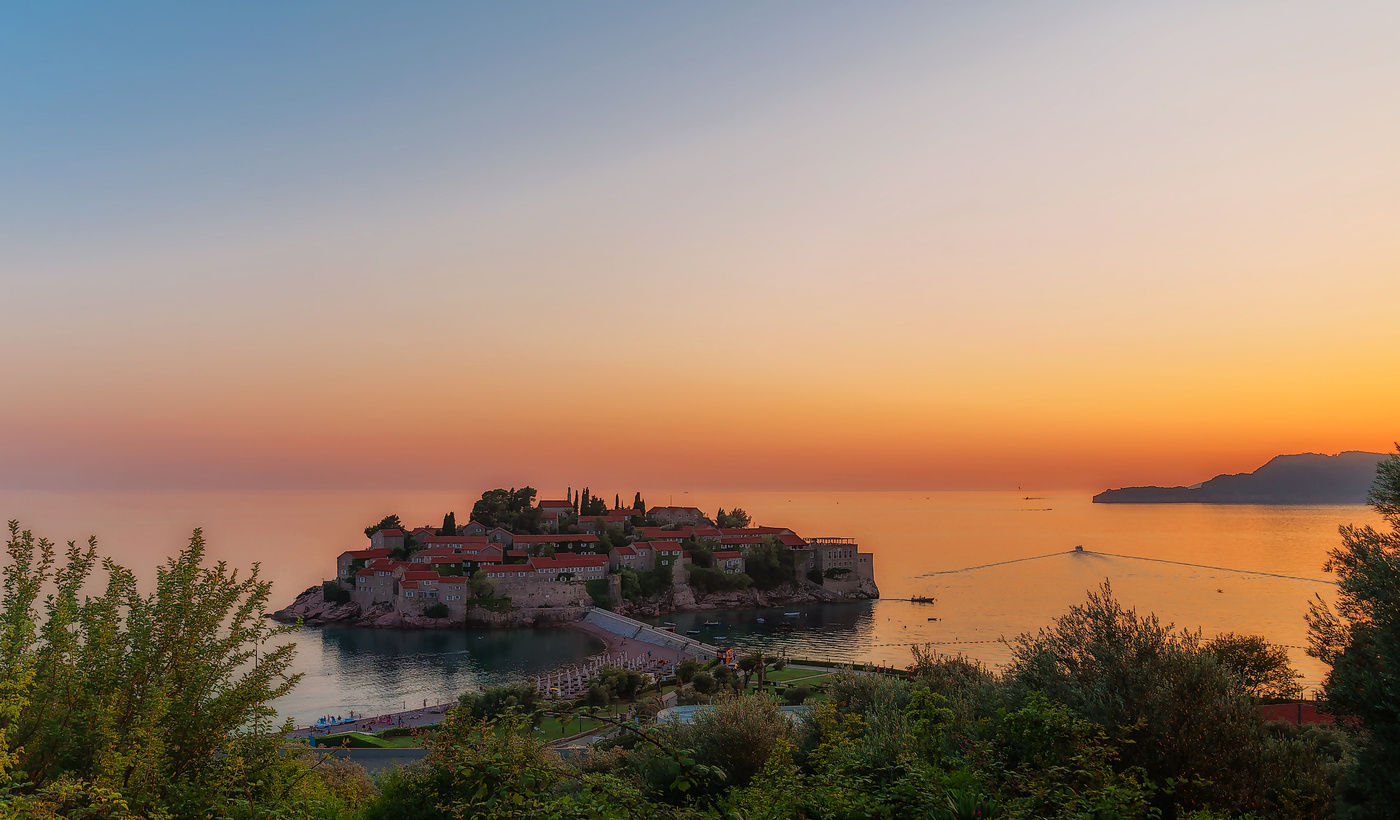 Crna Gora (Montenegro)