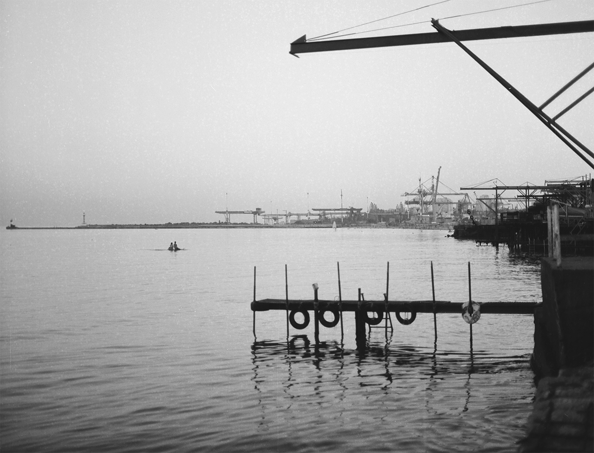 Auf einem kleinen Floß ...