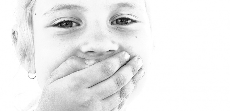 Wird es niemandem sagen, ich verspreche ..