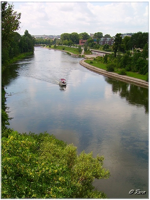 Der malerische Fluss Neris.