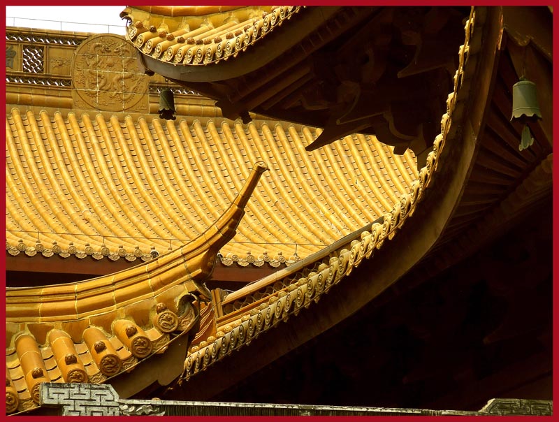 Glocke in gelb China