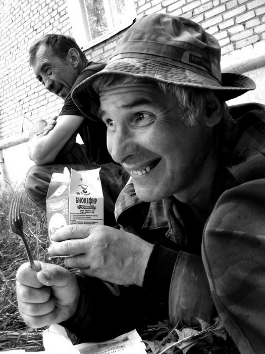 Krieg, Krieg und Abendessen auf Anfrage)