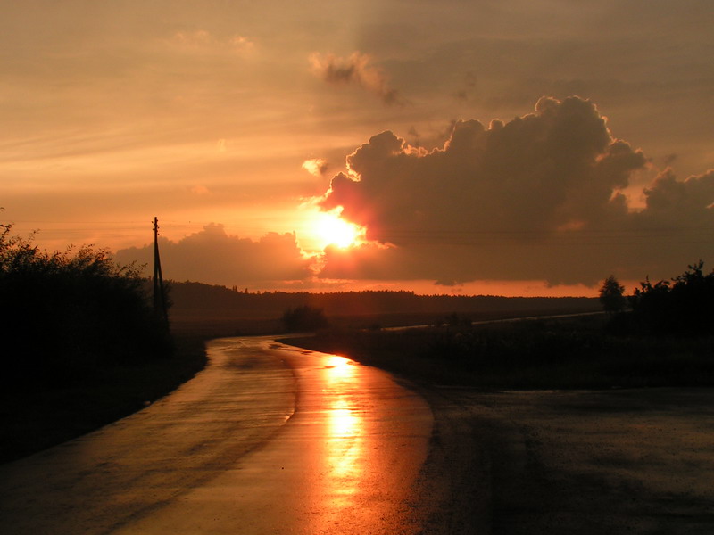 Waltz von der Sonne auf dem Asphalt:)