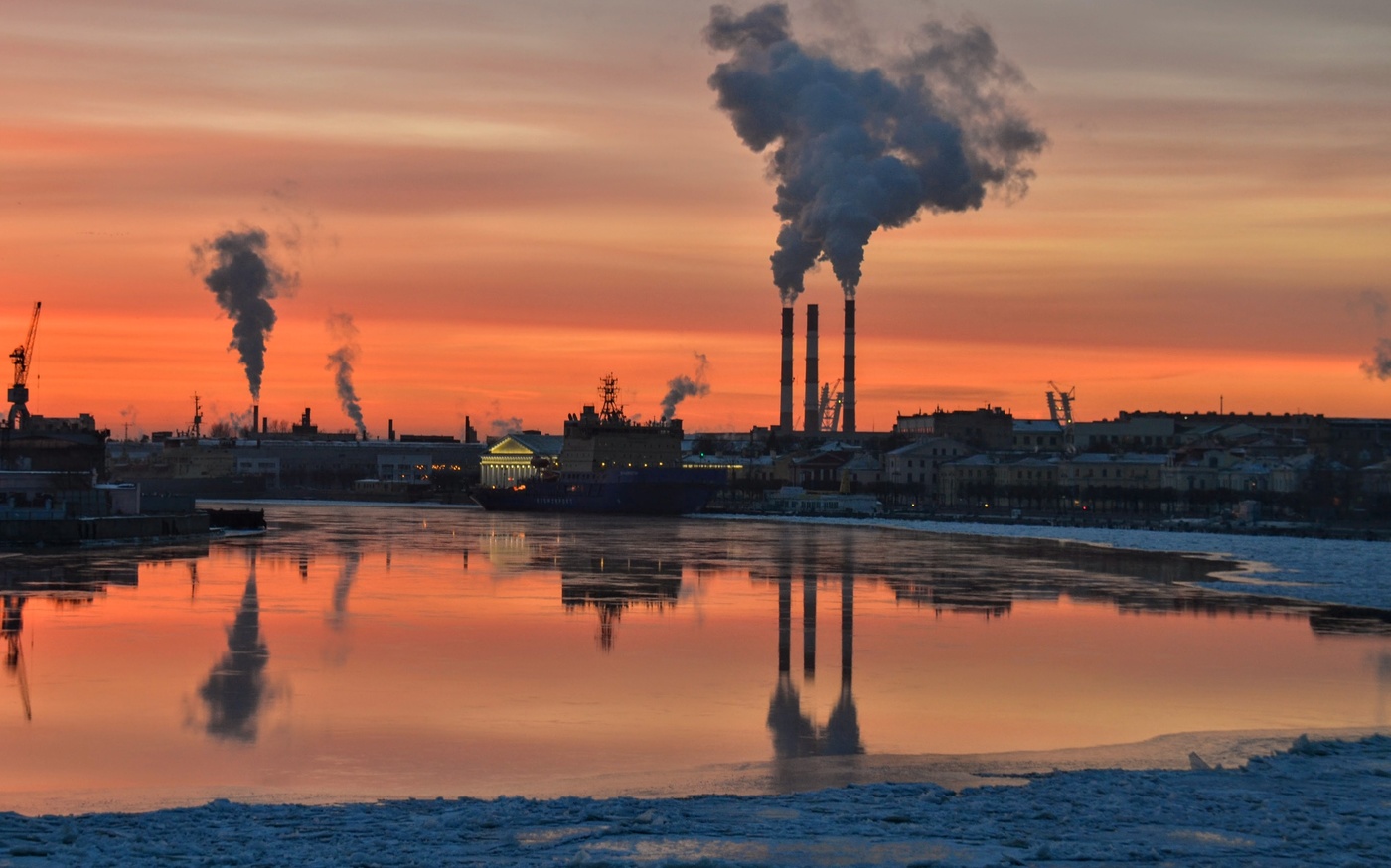 Sonnenuntergang im Winter