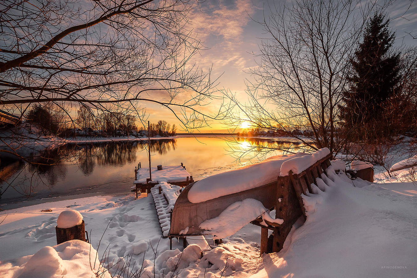 Sonnenuntergang an der Wolga