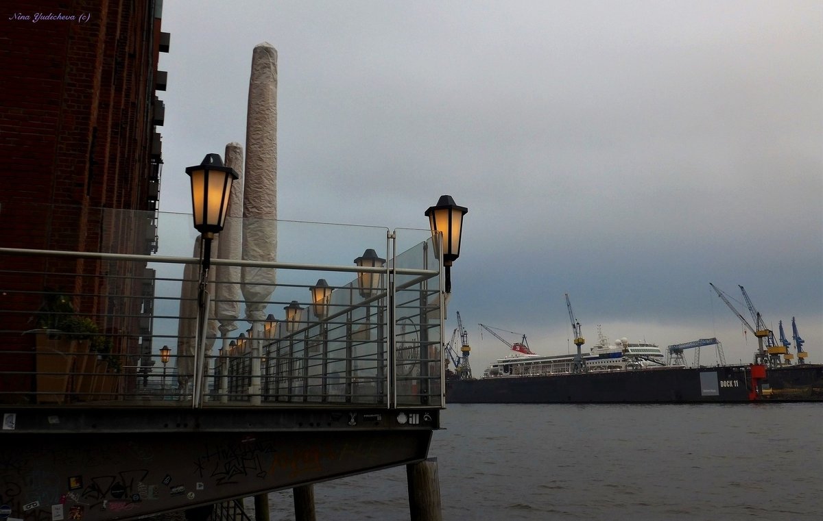 Wintertag auf der Elbe