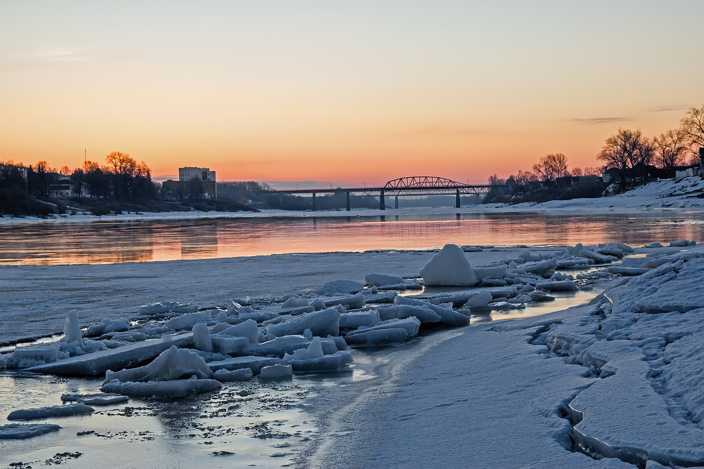 Vor der Morgendämmerung