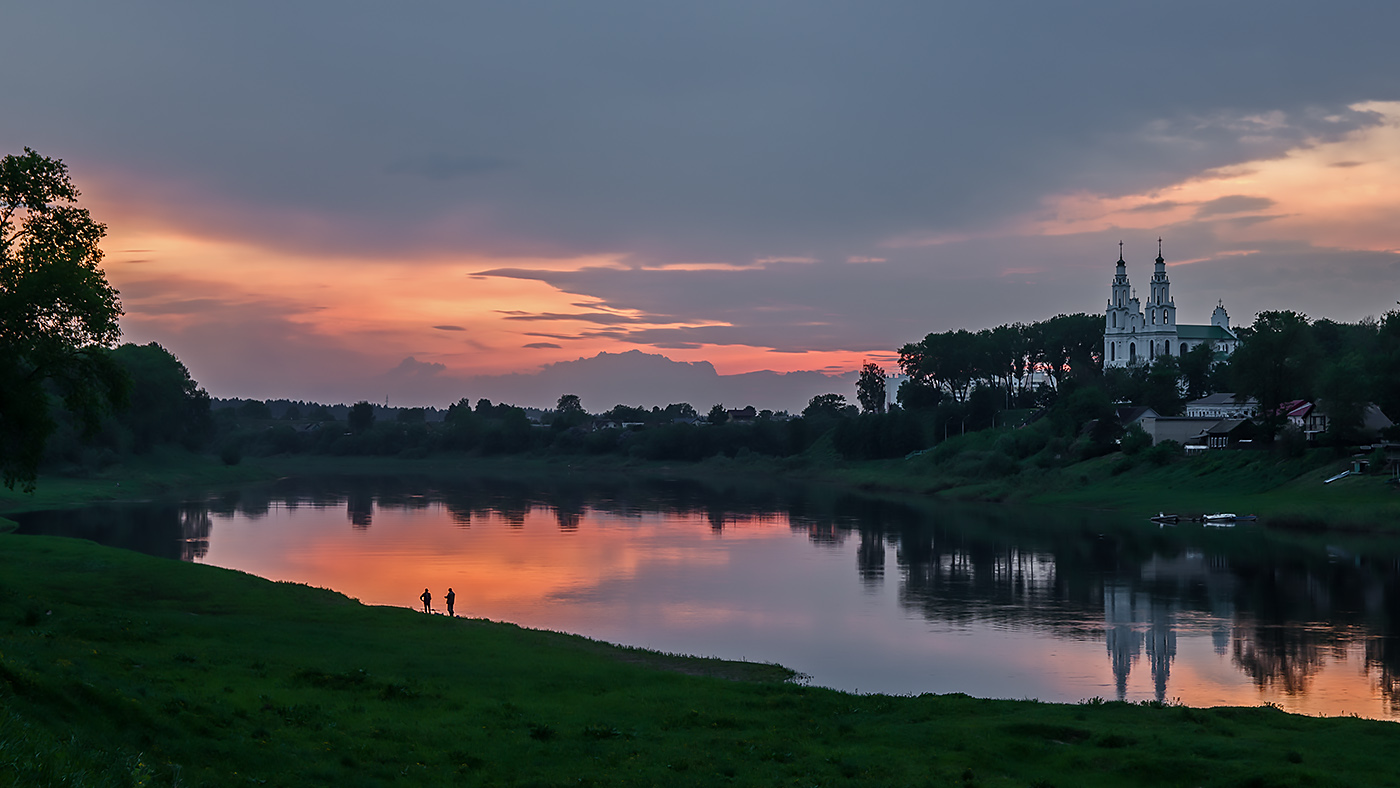 Abend über die Düna
