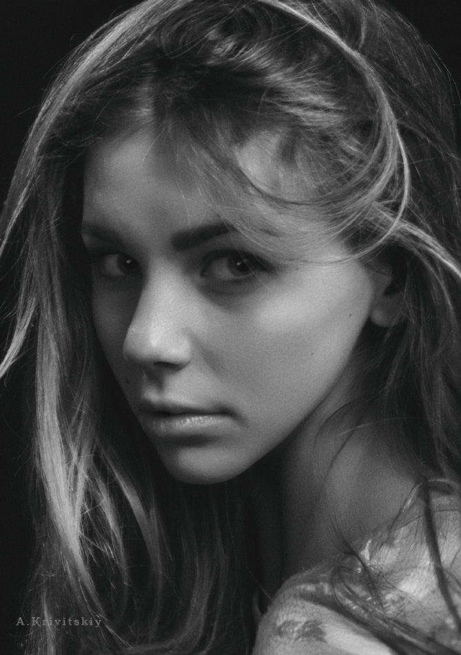 Portrait of the model. Photo of the Krivitsky.