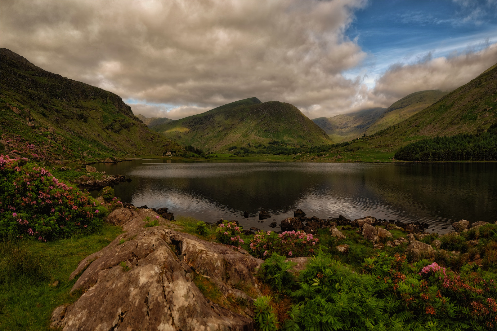 ...Cummeenduff Lough...